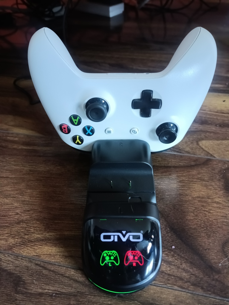 oivo games xbox one charging station charging